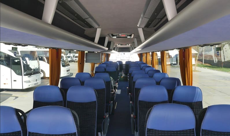 Malta: Coaches booking in Malta region in Malta region and Fgura